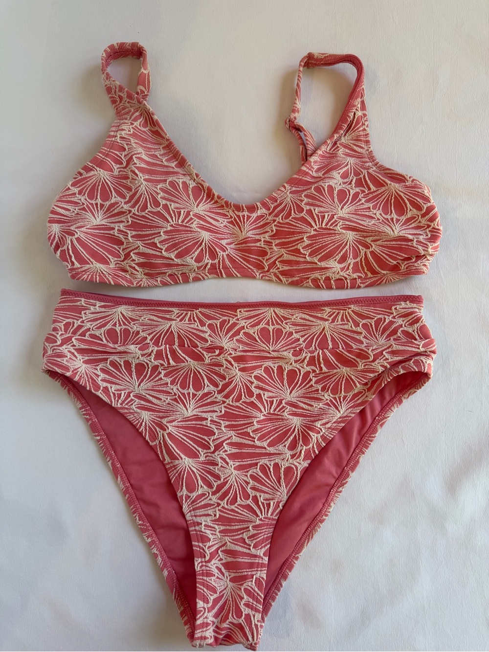 Cupshe High-Waist Pink Floral Bikini Top and Bottom - Women Swim - Picture 4 of 6
